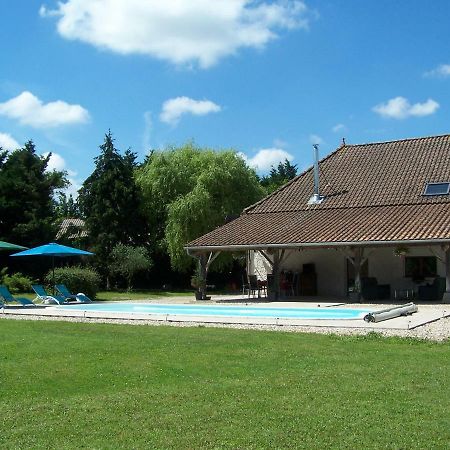 Chez Jousseaume Chambre D'Hotes Et Gites Saint-Ciers-Champagne Exterior foto